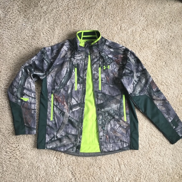 under armour camo jacket with lime green